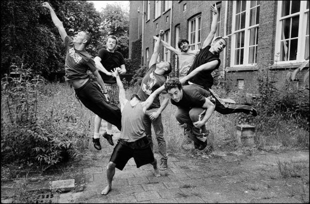 Grensverleggend en energiek. Codex, de nieuwe voorstelling van Dance Works Rotterdam/André Gingras gaat tot het uiterste