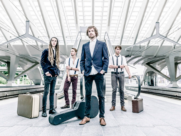 Bevrijdingsfestival naast de Euromast (c Heavy Light)